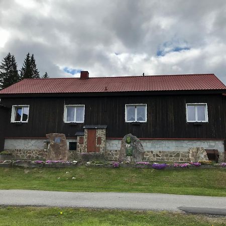 Apartman Na Kopecku Модрава Екстер'єр фото